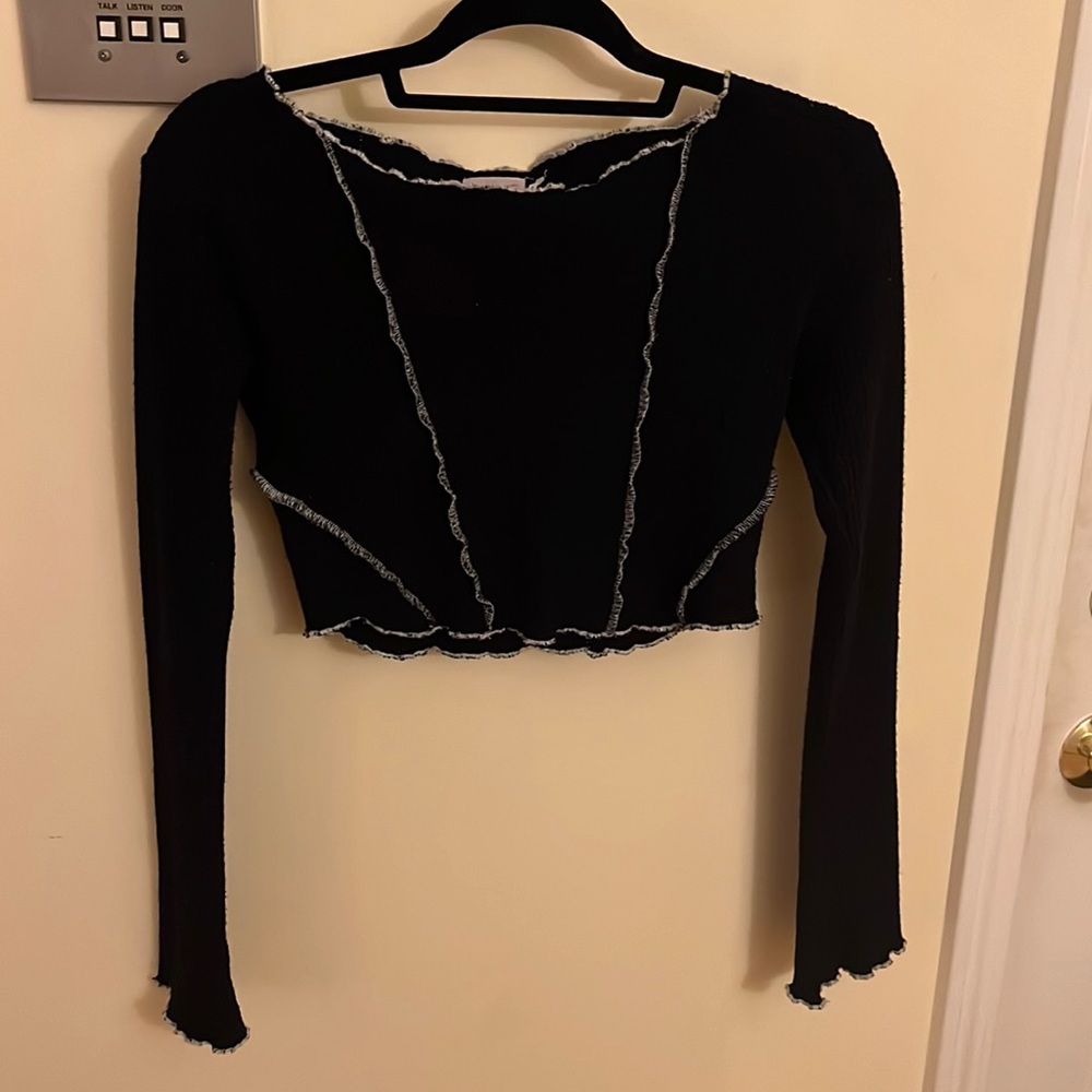 Black Cropped Urban Outfitters Long Sleeve